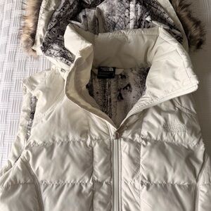 The North Face Women's White Puffer Vest